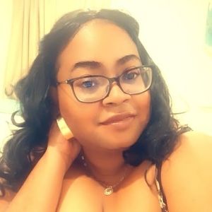 Meet your Posher, Melisa